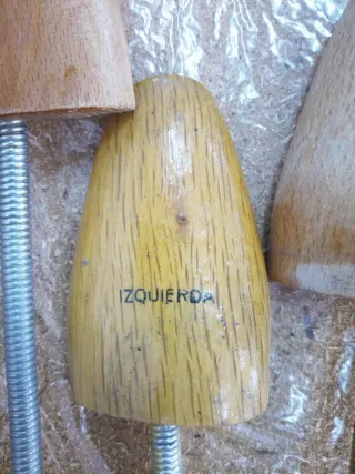 Hormas para zapatos de señora (2 unidades)