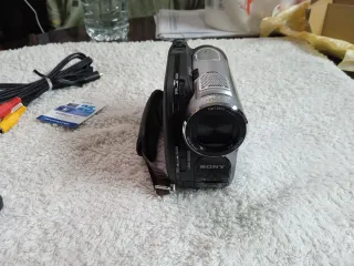 Sony Handycam DCR-DVD306E