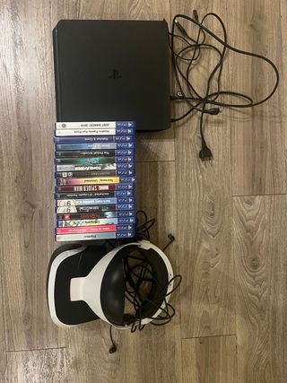 PS4 Slim 1TB Negra y Roja