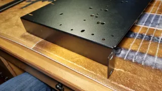 Bandeja Rack 19 Pulgadas + protector pasacables