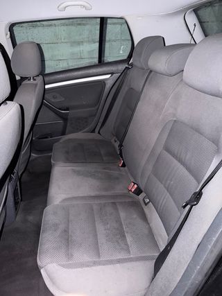 Volkswagen Golf 2005