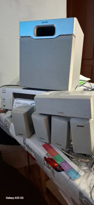 Sony Concinema 5.1 Plata