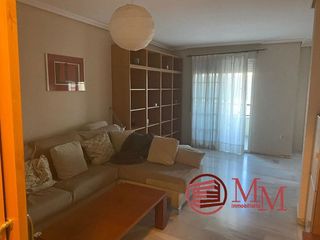 Piso en alquiler en Huerta de la Reina - Trassierra en Córdoba