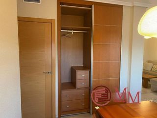 Piso en alquiler en Huerta de la Reina - Trassierra en Córdoba