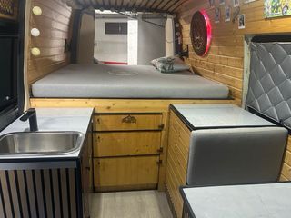 Mercedes-Benz Sprinter 2012