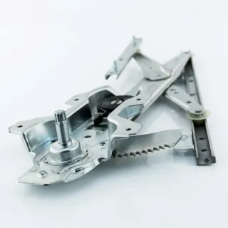 Defender: Panel puerta y mecanismo