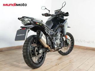 CFMOTO 450MT
