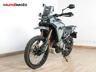 CFMOTO 450MT