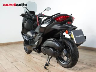 YAMAHA X-MAX 125 TECH MAX
