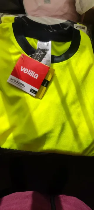 Vendo 2 Camisetas trabajo reflectante Velilla