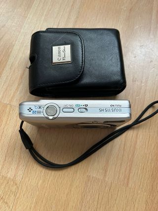 Cámara Canon PowerShot IXUS 115 HS Platas