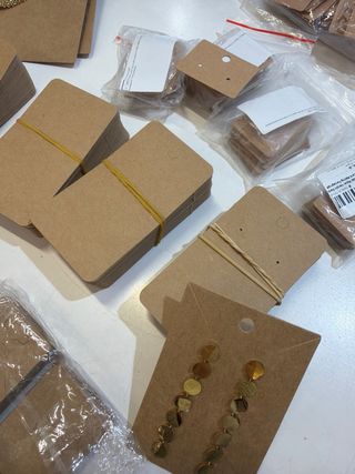 Pack expositor bisutería kraft