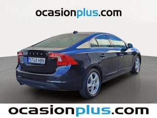 Volvo S60 D3 Momentum Auto 120 kW (163 CV)