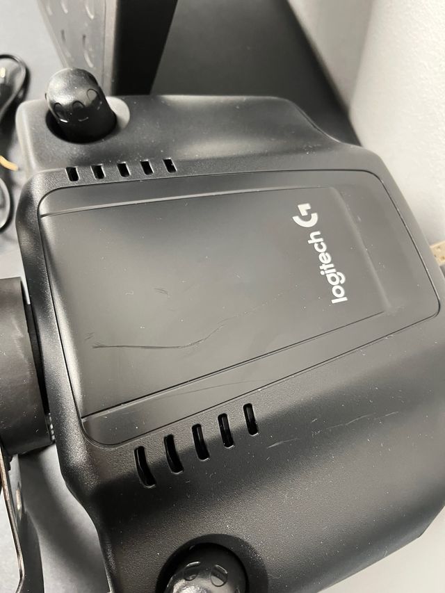 Volante Logitech G29 PS5, PS4, PC, Mac