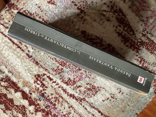 La comerciante de libros: Romance, herejía, ase...