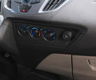 Ford Tourneo Custom 2.2 TDCI 155cv 300 L1 Titanium