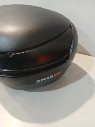 Baúl Moto Shad SH46 Negro.