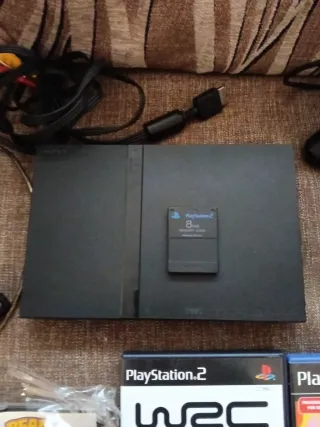 Consola PS2 + 2 Mandos + 3 Juegos