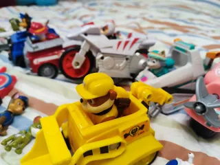 Lote Vehículos Patrulla Canina