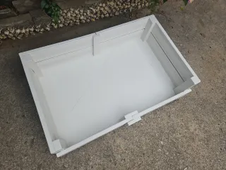 Cama para perro con ruedas