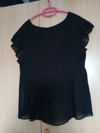 Blusa Zara Negra Plisada