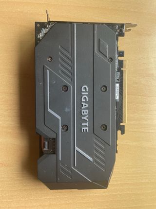 Gigabyte RTX 2060 Tarjeta Gráfica