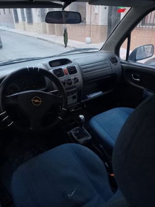 Opel Agila 2005