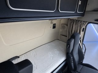 Mercedes-Benz 1858 LS Actros 2021