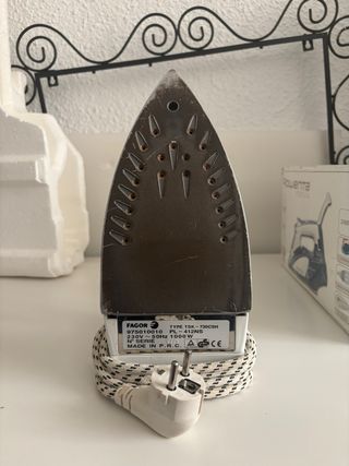 Plancha Rowenta FOCUS 2400W