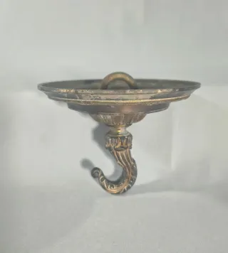 Antiguo rosetón para techo.