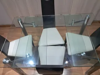 Lote comedor,sofa cama,mesa sillas armario abitaci