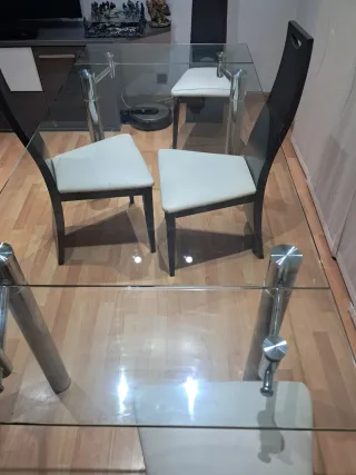 Lote comedor,sofa cama,mesa sillas armario abitaci