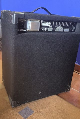 Amplificador Bajo Fender Rumble 60 + Funda