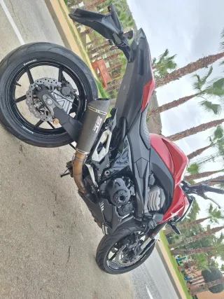 Kawasaki Z800e 2016 A2