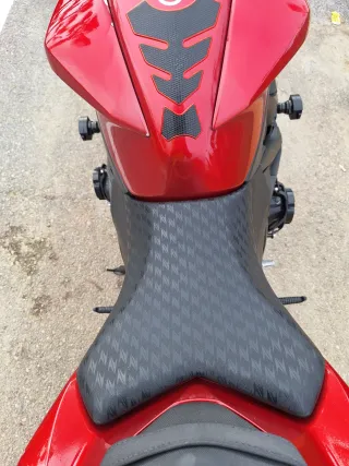 Kawasaki Z800e 2016 A2