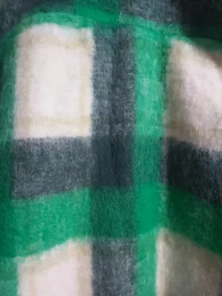 Precioso Abrigo largo de cuadros,verde.talla xxl