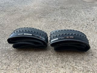 Cubiertas Maxxis Reaver 700x45 EXO TR