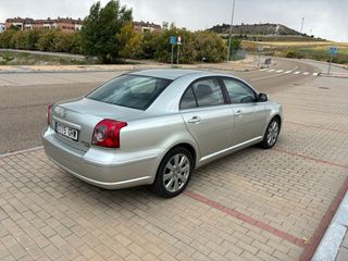 Toyota Avensis 2008