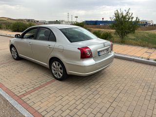 Toyota Avensis 2008