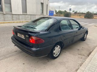 Ford Mondeo 1995