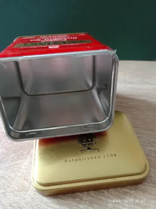 Lata de té Twinings English Breakfast