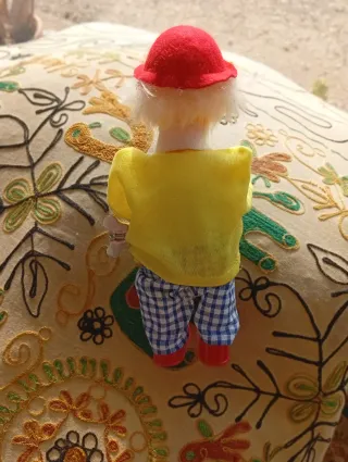 Muñeco antiguo de cuerda