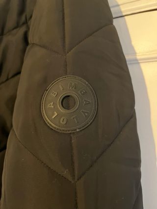 Abrigo acolchado Bimba y Lola negro