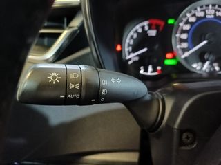 Toyota Corolla 1.8H BUSSINES PLUS