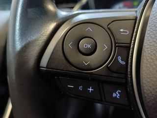 Toyota Corolla 1.8 125H BUSSINES PLUS