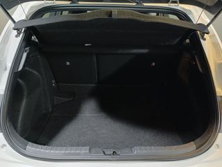 Toyota Corolla 1.8 125H BUSSINES PLUS