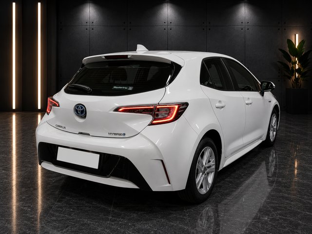 Toyota Corolla 1.8 125H BUSSINES PLUS