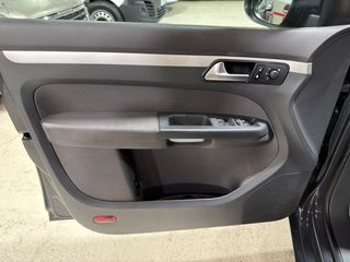 Volkswagen Touran 2014 1.6TDI 105 BMT