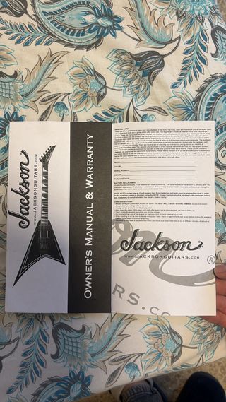 Guitarra Eléctrica Jackson Negra