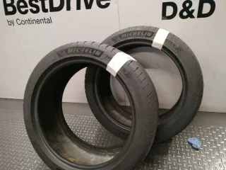 Neumáticos de ocasión 245/40 R18 93Y